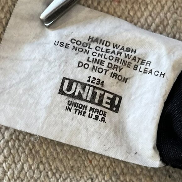 Miraclesuit Plus-Size Double Strap Slimming Middle One-Piece Swimsuit Sz 16W - Picture 6 of 9